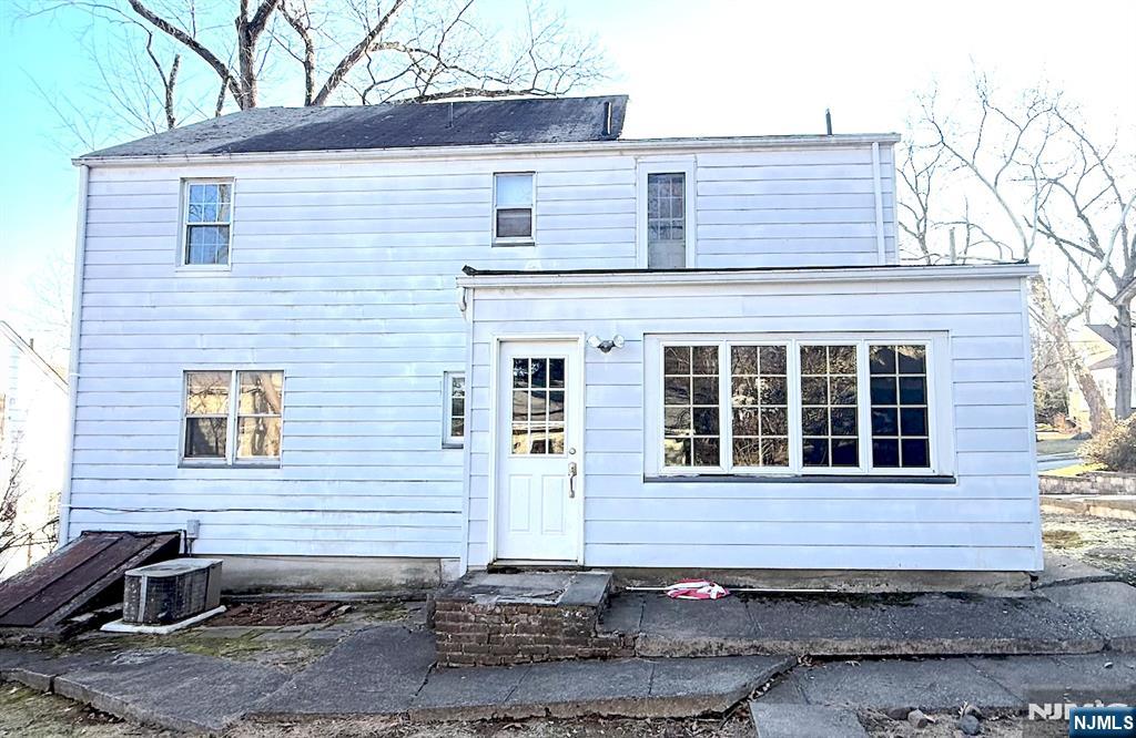 34 Howard Street