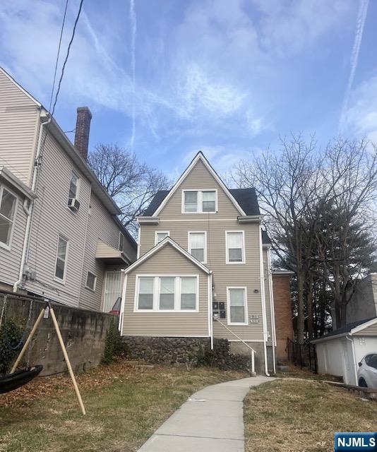 210-212 Temple Street - Photo 2