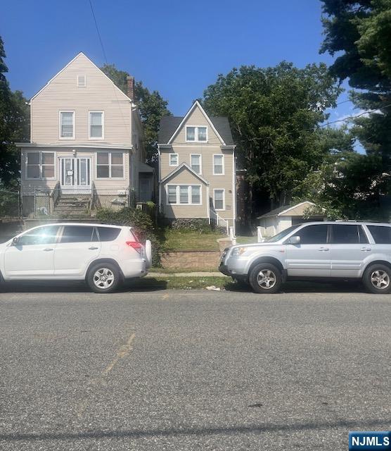 210-212 Temple Street - Photo 3