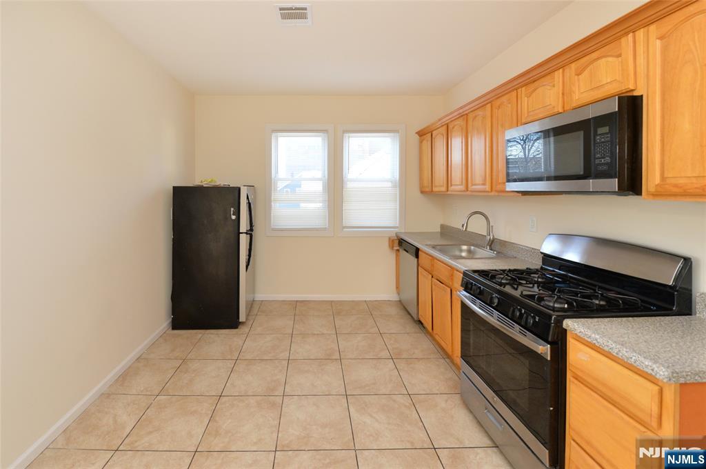 349-351 Osborne Terrace - Photo 4