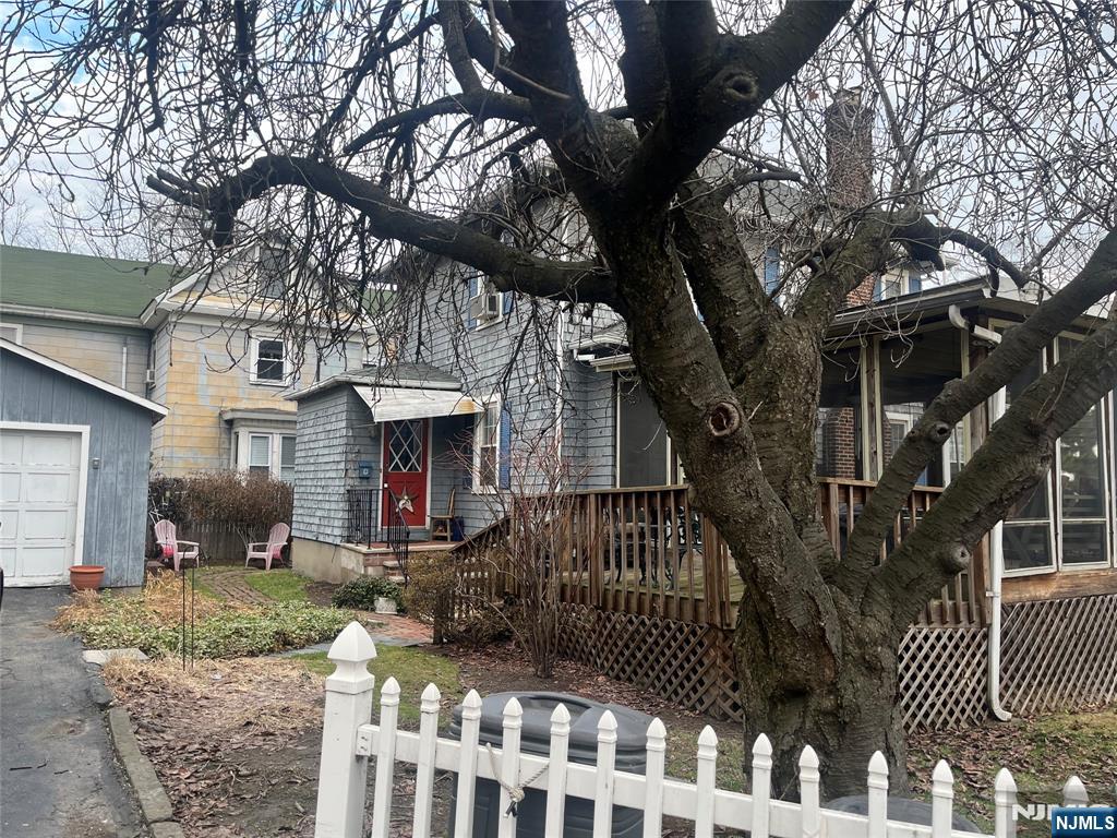 1332 River Road - Photo 3