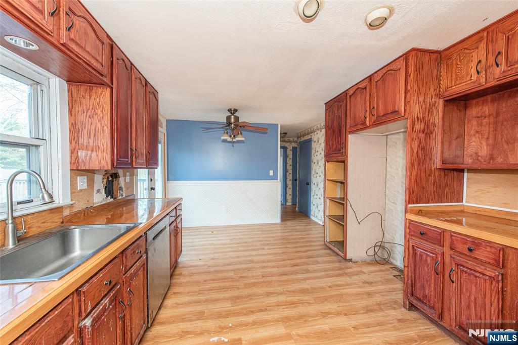 558 Beech Street, Twp of Washington, NJ 07676 Listing Photo  8