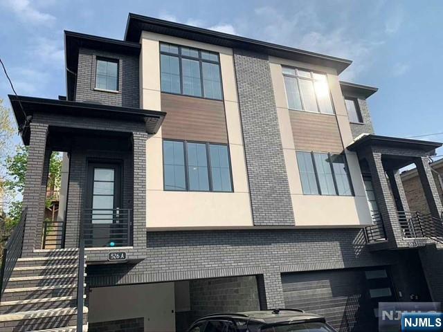 52 Hillside UNIT B, Tenafly, NJ, 07670