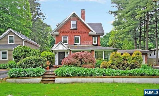 21 Meadow Street