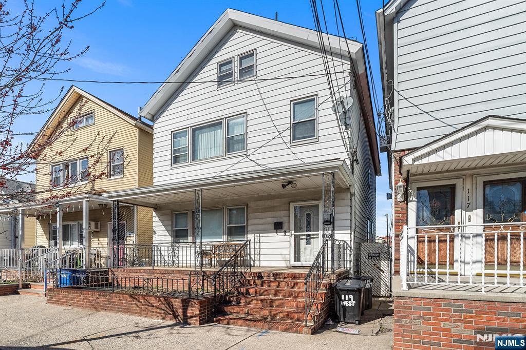 119 21st Street - Photo 1