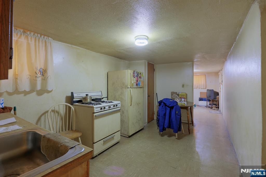 152 Dayton Street #150 — photo 39