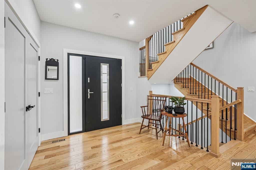 109 Arbor Drive - Photo 4