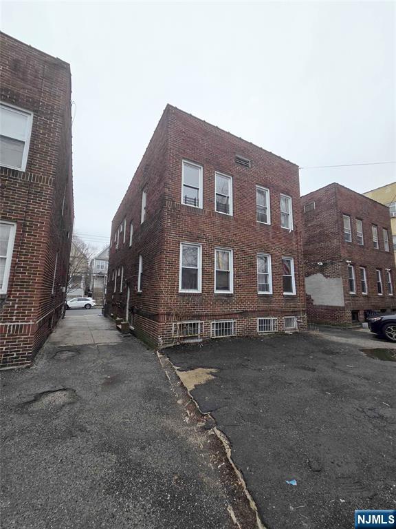 407 S 15th Street - Photo 2