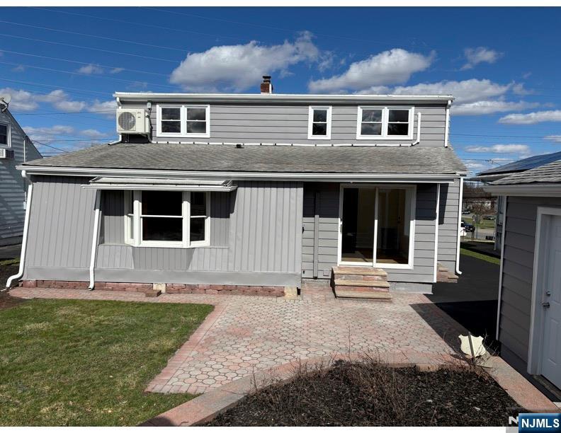 9 Joan Place - Photo 5