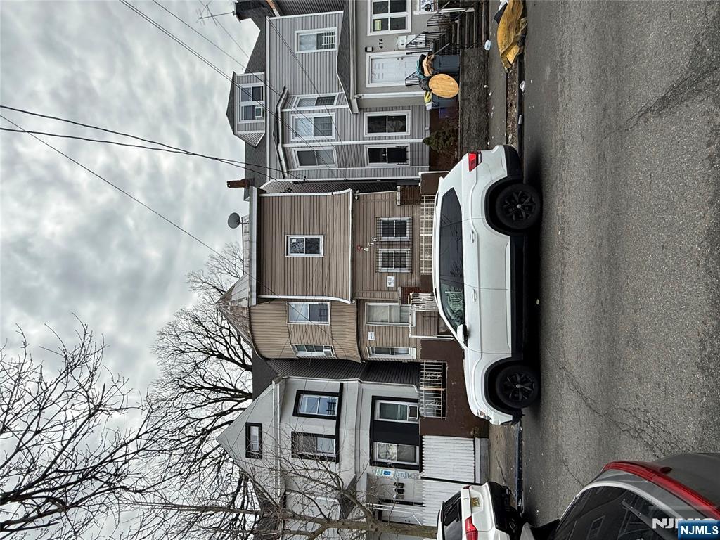 38 Mapes Avenue, Newark, NJ, 07112