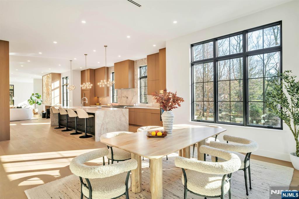 28 Ellens Way, Alpine, NJ, 07620