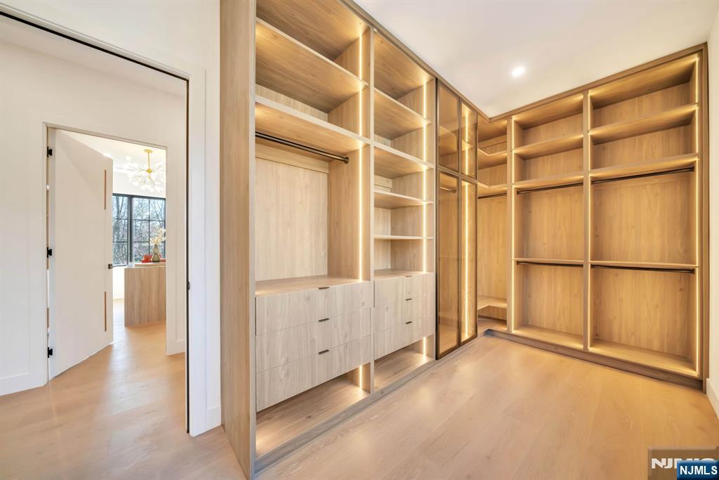 28 Ellens Way, Alpine, NJ, 07620