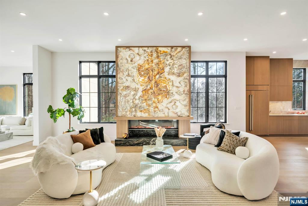 28 Ellens Way, Alpine, NJ, 07620