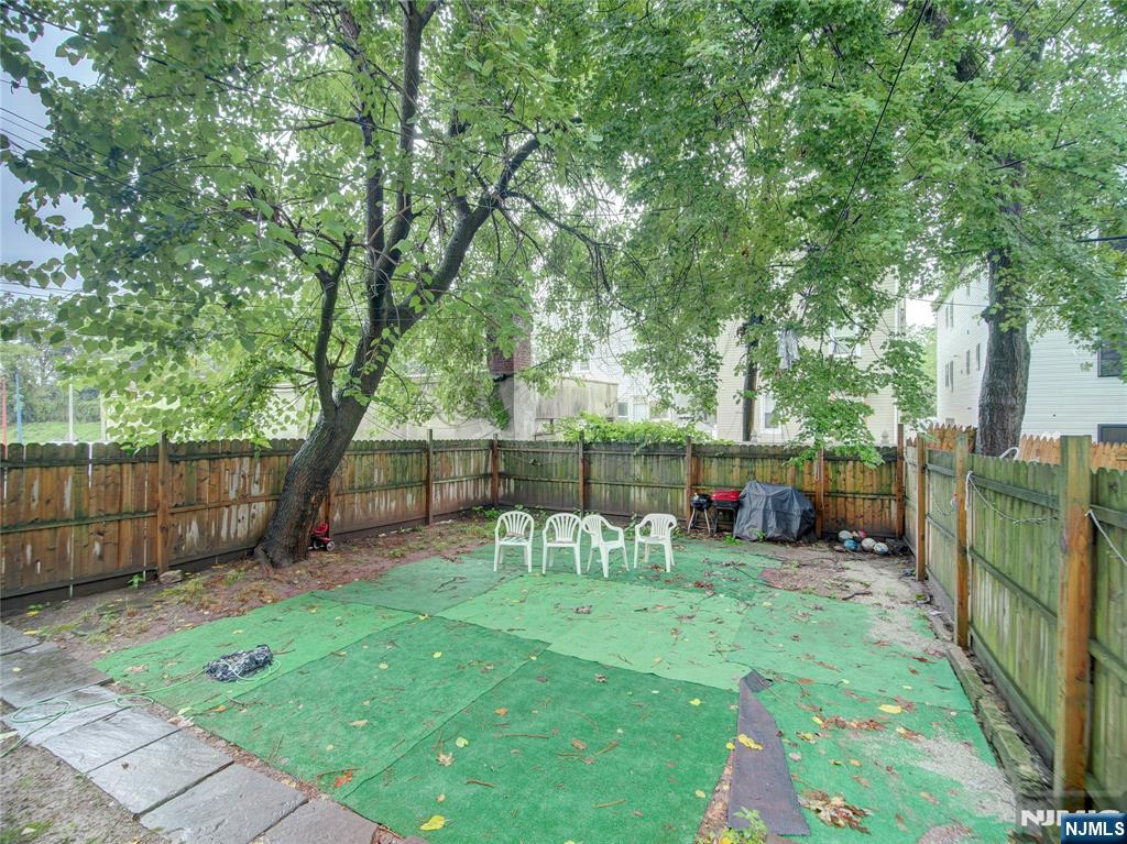 198 17th Street