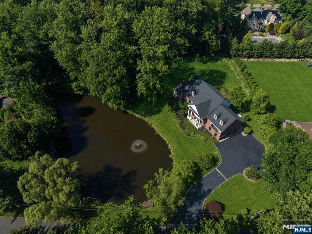 60 Brookside Drive - Photo 1