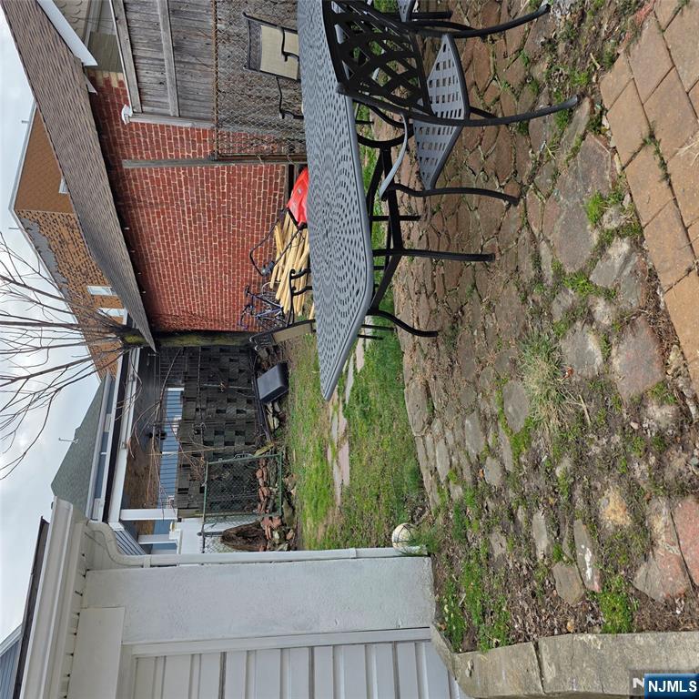 309 73rd Street - Photo 3