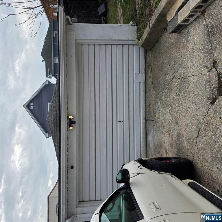 309 73rd Street - Photo 4
