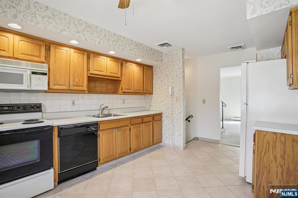 2 Eisenhower, Closter, NJ, 07624