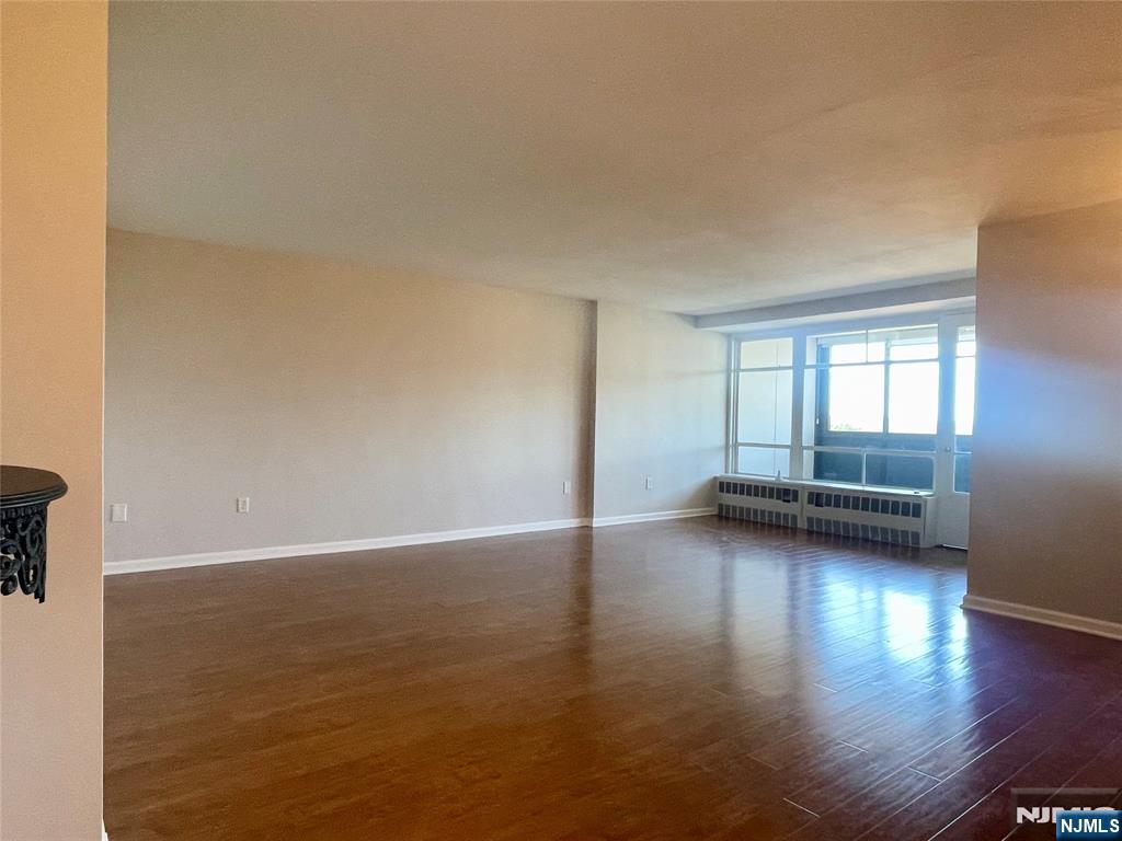 90 Prospect Avenue 8E - Photo 2