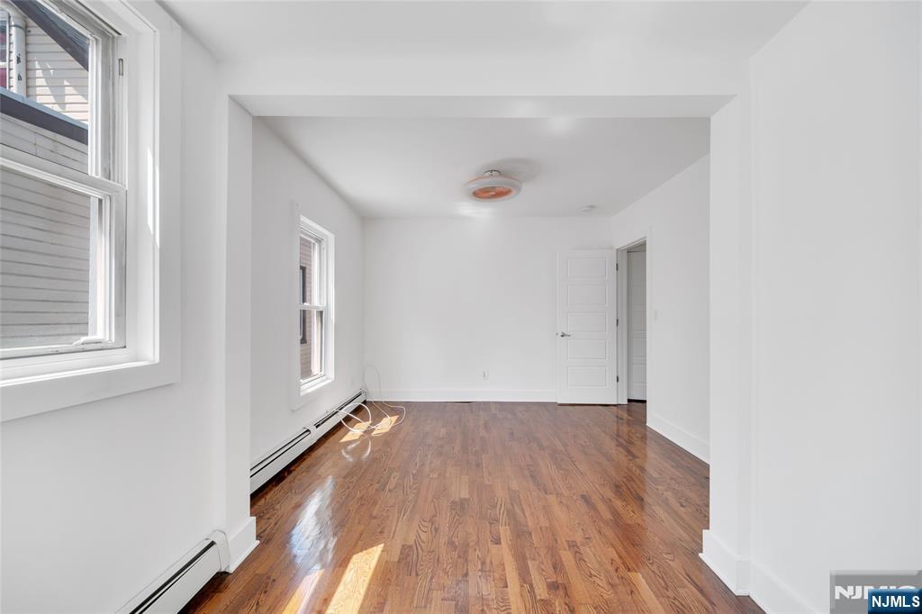 142 Steuben Street - Photo 4