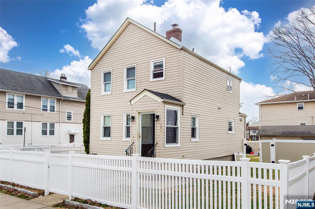 108 Walnut Street - Photo 1