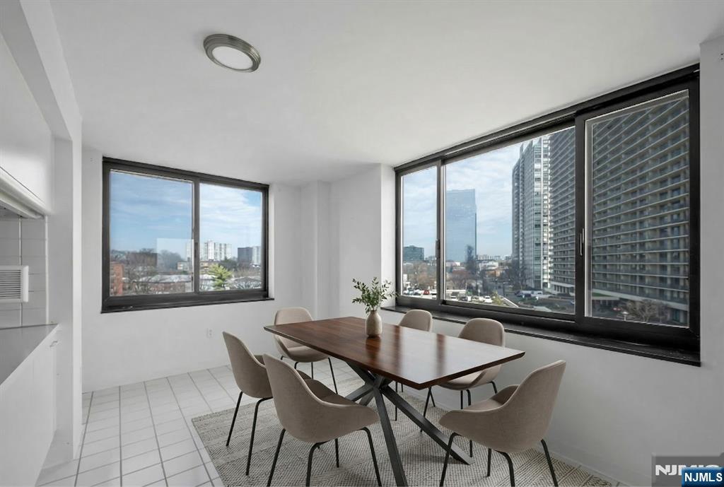 Virtually imaginedbreakfast room