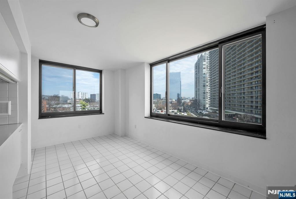 1512 Palisade Avenue, #5B, Fort Lee, NJ 07024 Listing Photo  22
