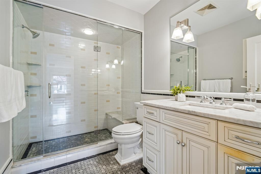 29 Hillcrest Road, Glen Ridge, NJ, 07028