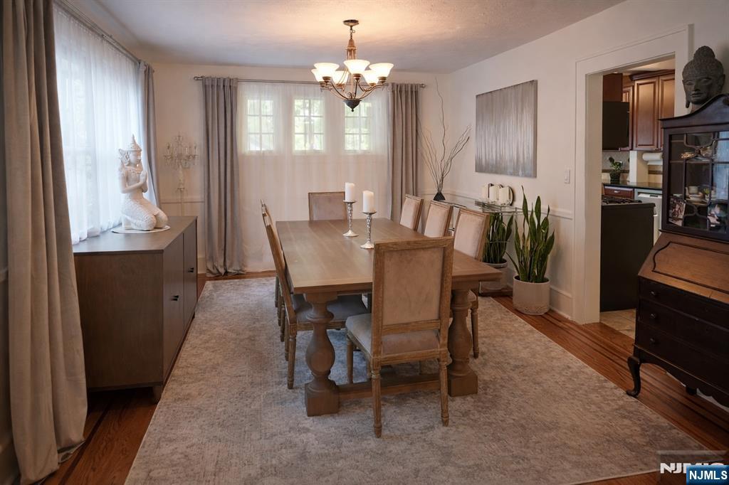 274 W Englewood Avenue - Photo 5