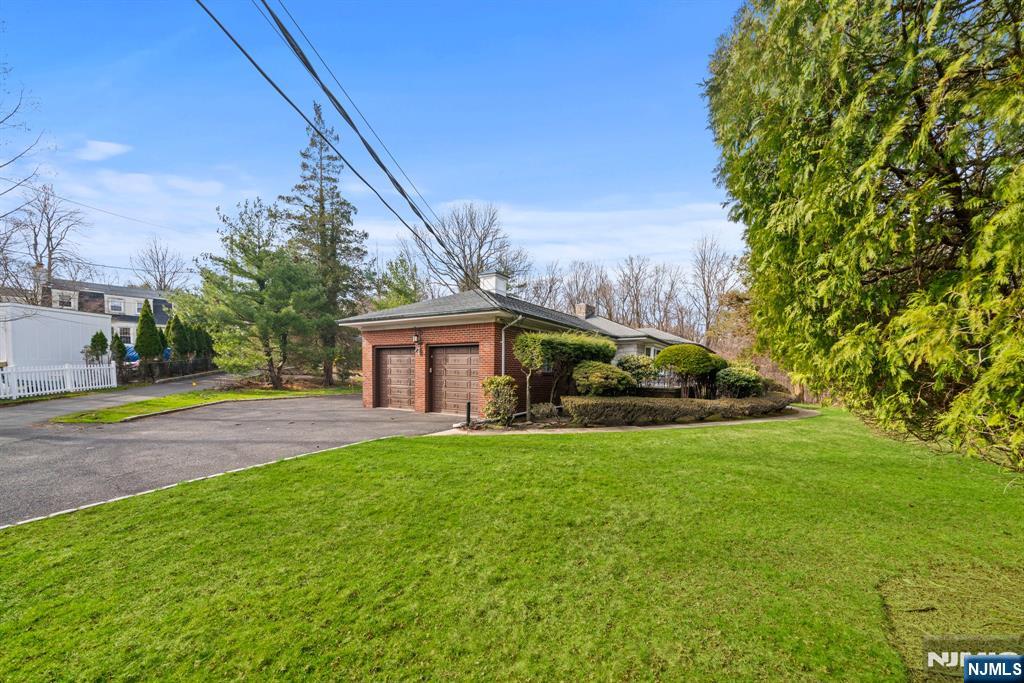 35 Old Dock Road, Alpine, NJ, 07620