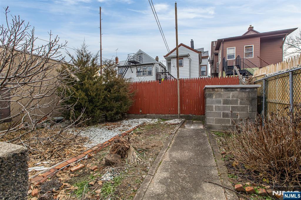 1029 19th Street, Paterson, NJ, 07501