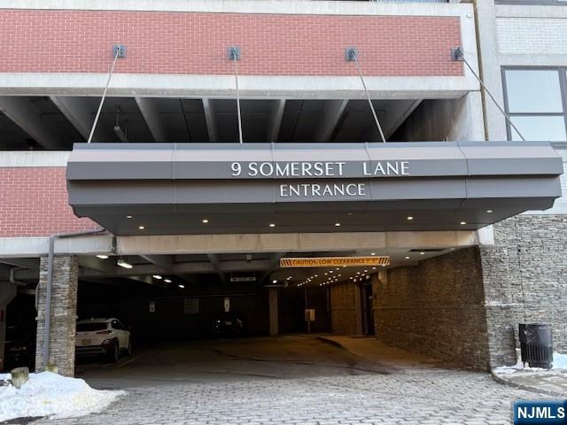 9 Somerset Ln #502, Edgewater, NJ 07020