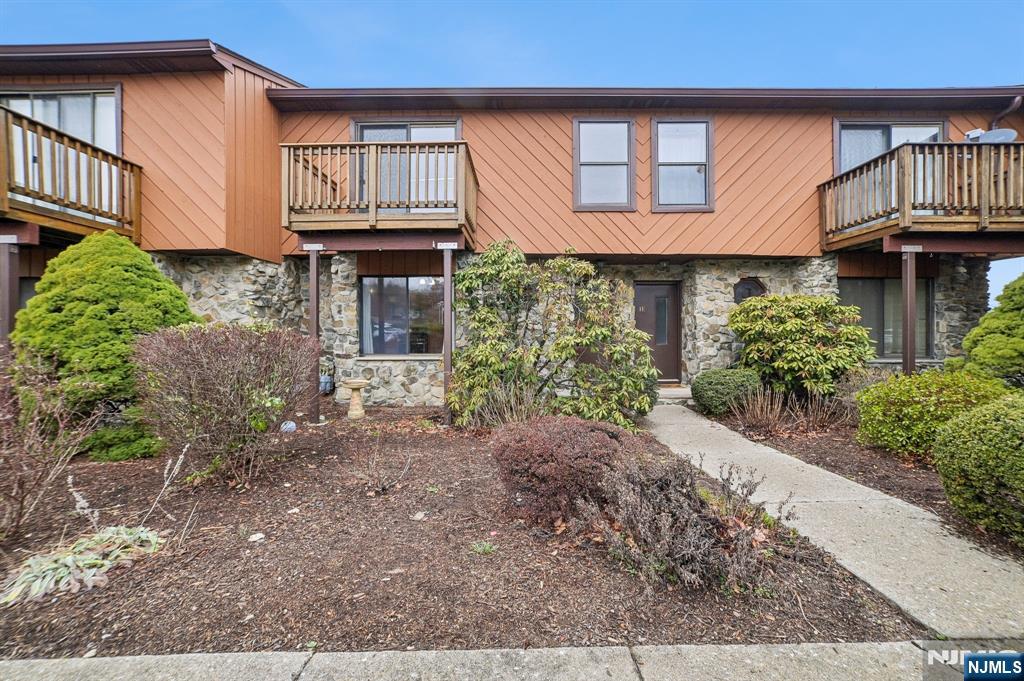 1 Brookside Heights F - Photo 4