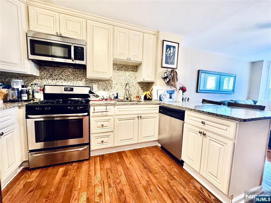 48.5 Wakeman Avenue - Photo 3