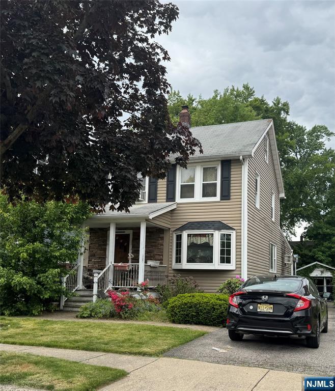 720 Berkley Street - Photo 1