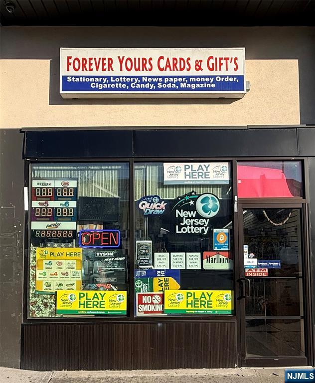 246 Broad Ave, Palisades Park, NJ 07650