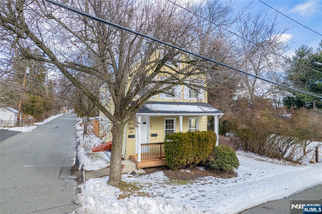 56 Pine Street - Photo 1