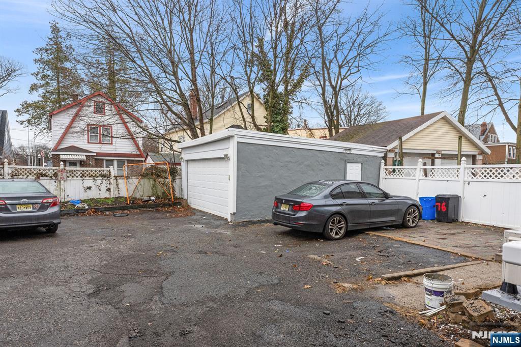 76 Mission Street - Photo 4