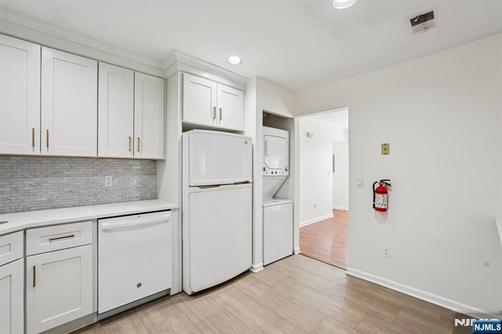 44 Hart Drive