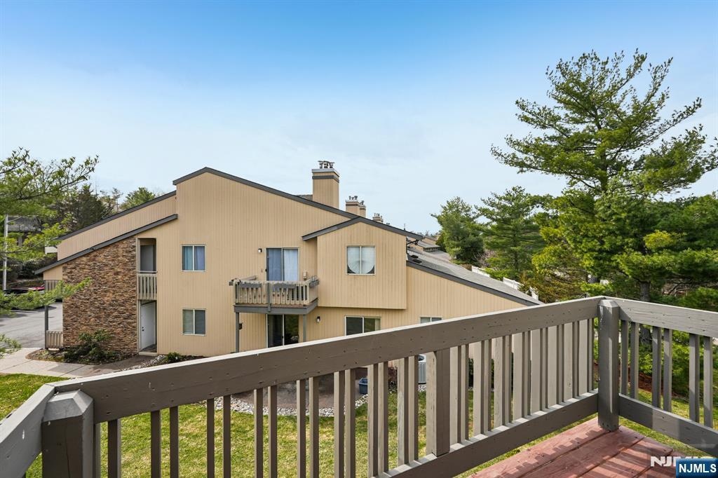 44 Hart Drive