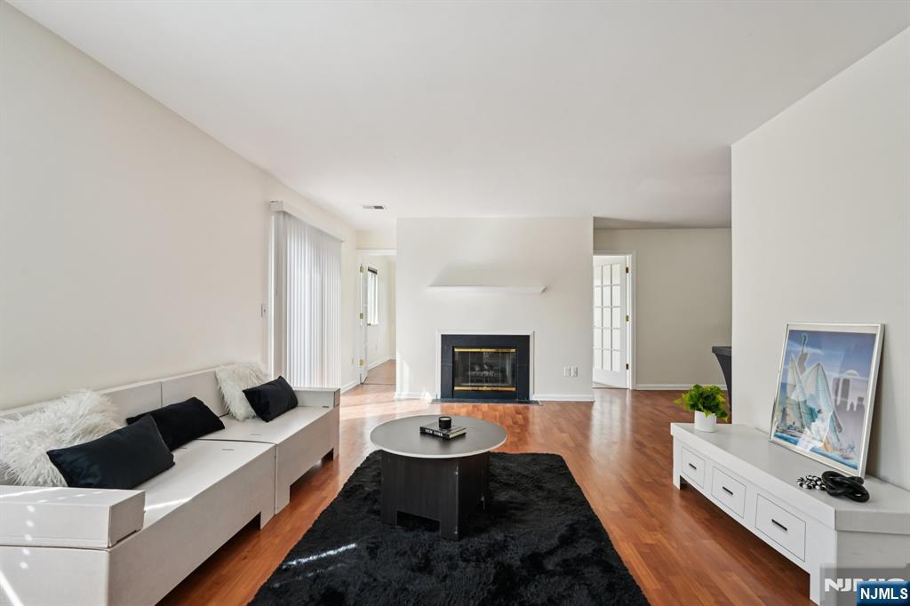 44 Hart Drive