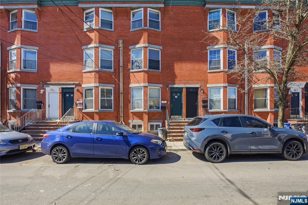 44 1//2 3rd Street 2 - Photo 3