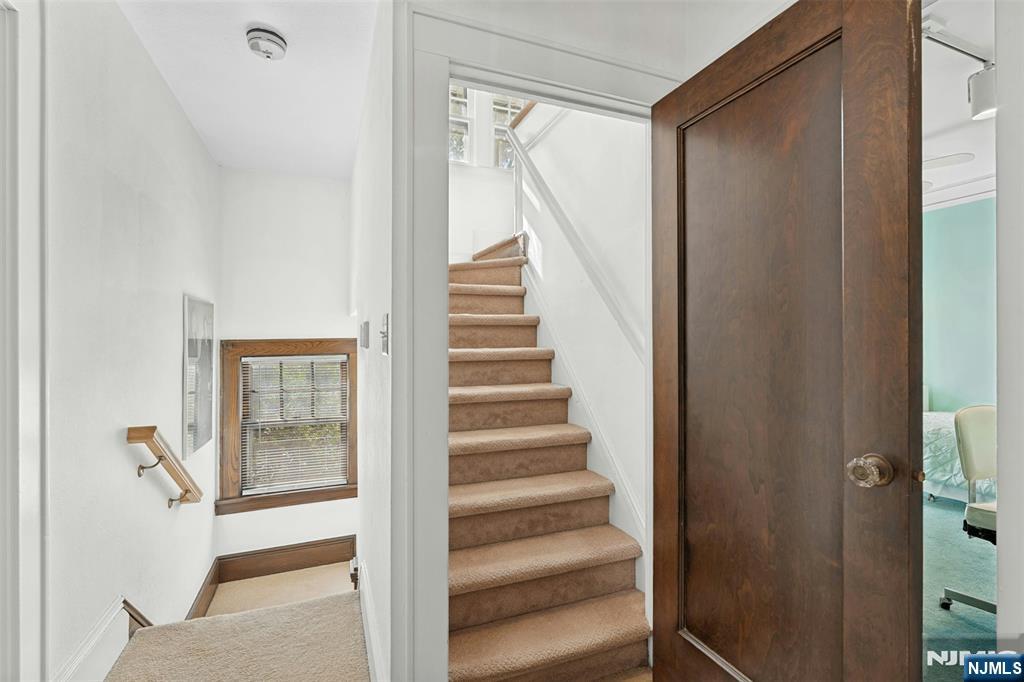 30 Brinkerhoff Avenue — photo 18