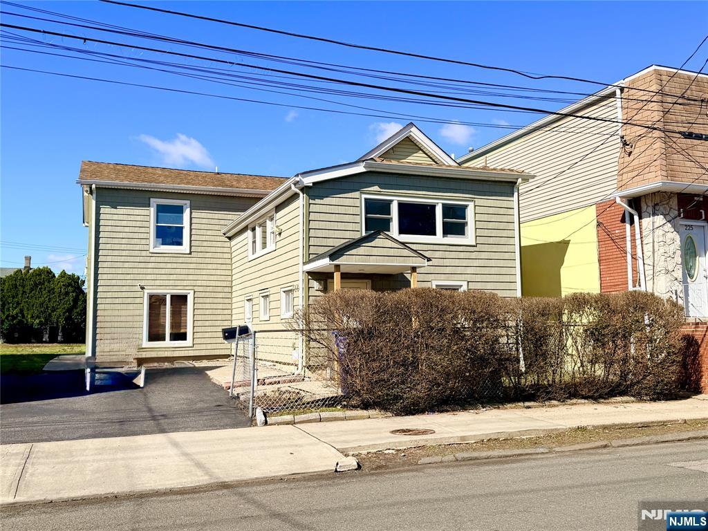 227 Washington Avenue - Photo 1