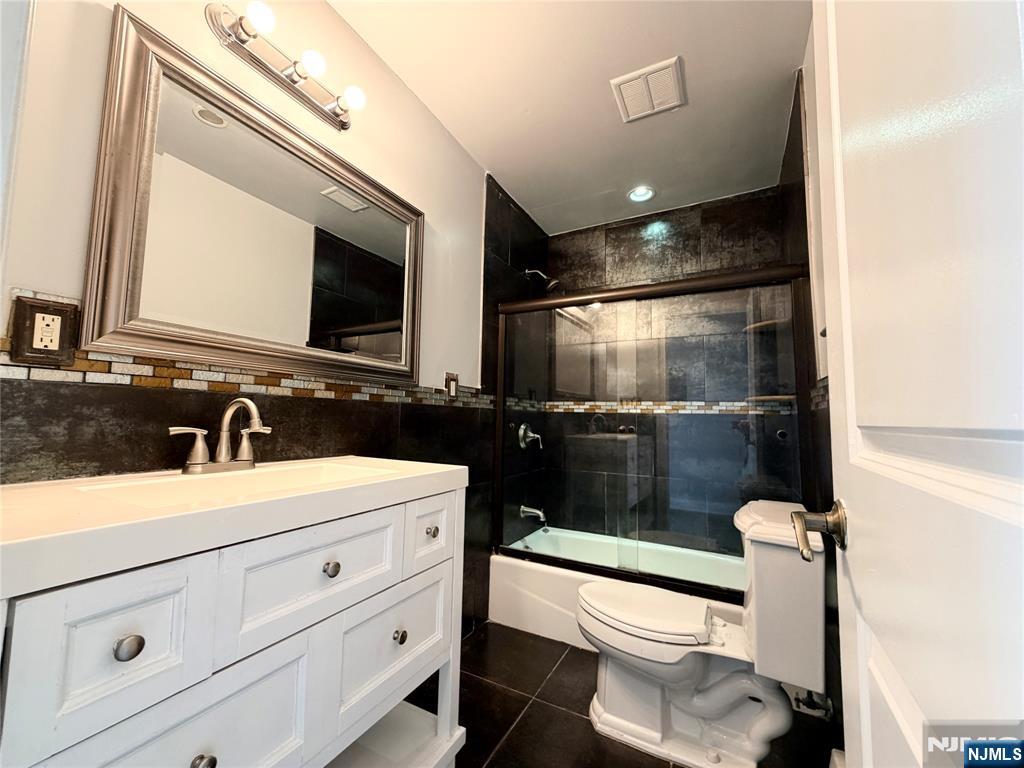Bathroom 2 - 2nd Fl. Hallway