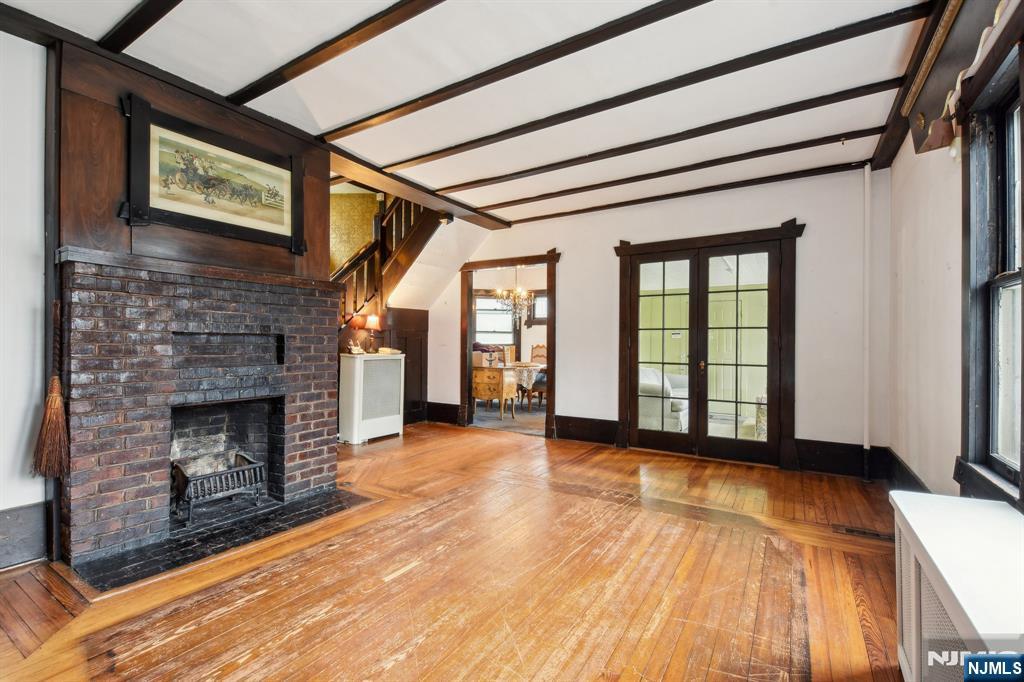 60 Berkeley Avenue - Photo 3