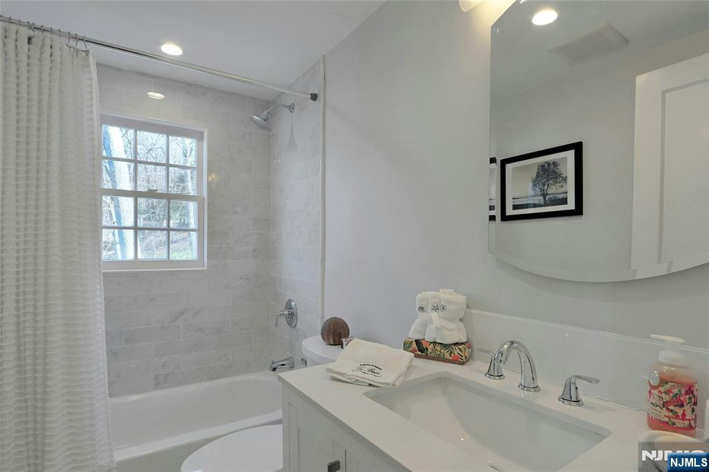 28 Turners Lake Drive — photo 26