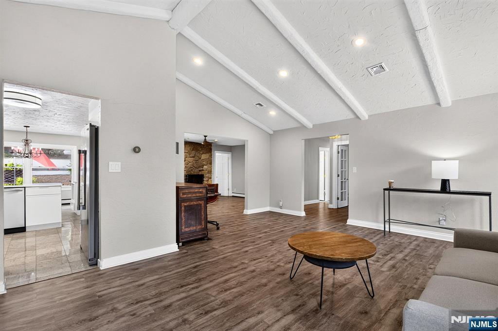 64 Ricker Drive - Photo 4