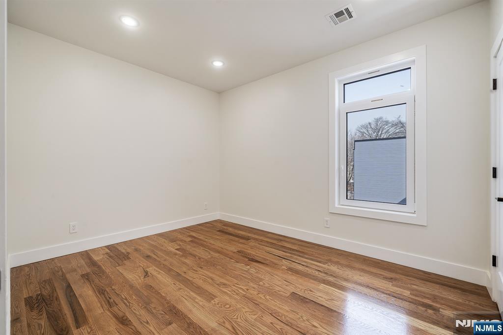 39 Grace Street — photo 19