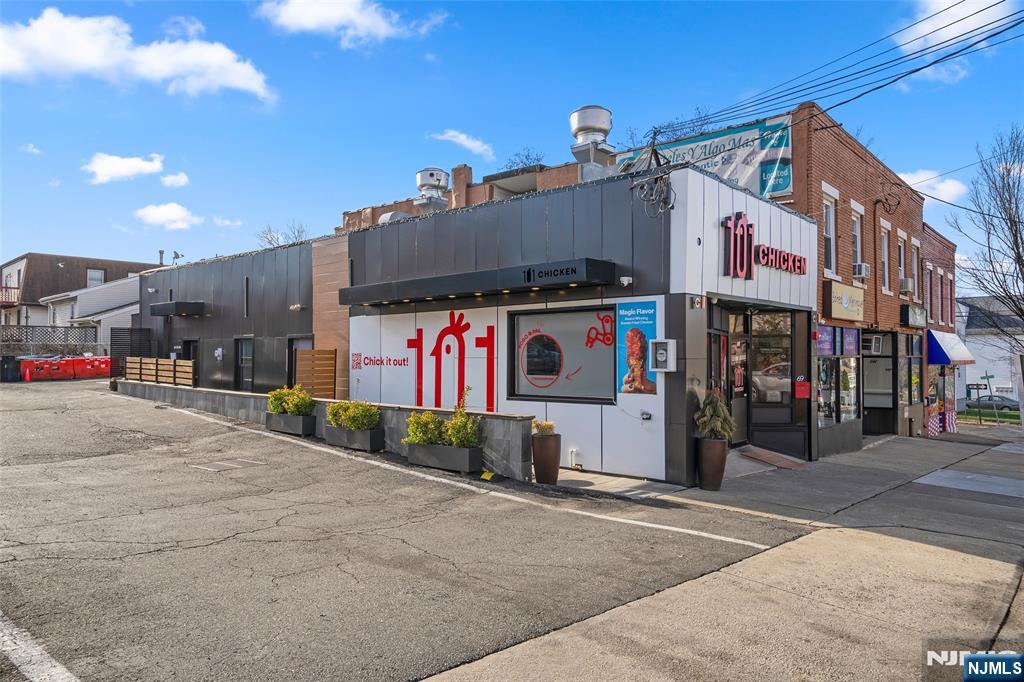 699-701 Frelinghuysen Avenue, Newark, NJ, 07114